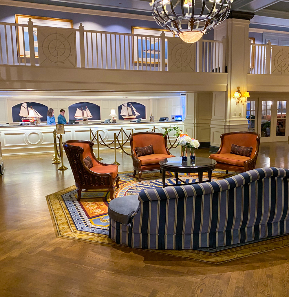 Resort Spotlight Yacht Club Main Street Pop In