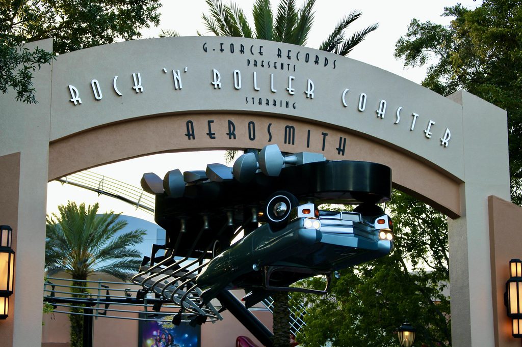 Extinct Attractions: Rock 'n' Roller Coaster avec Aerosmith 